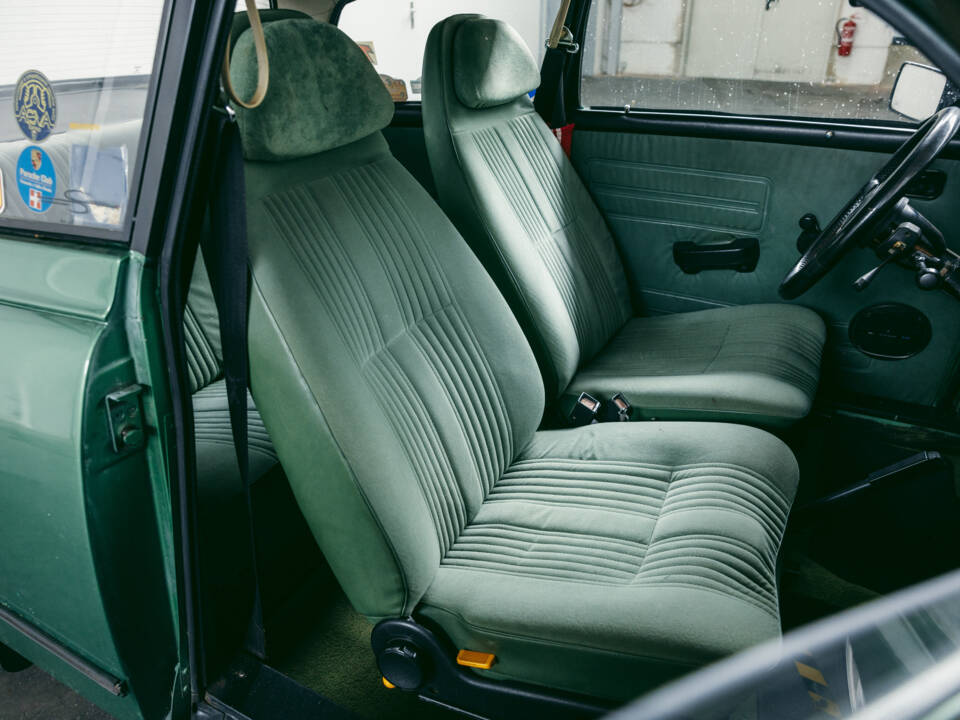 Immagine 71/98 di Saab 96 GL V4 (1979)