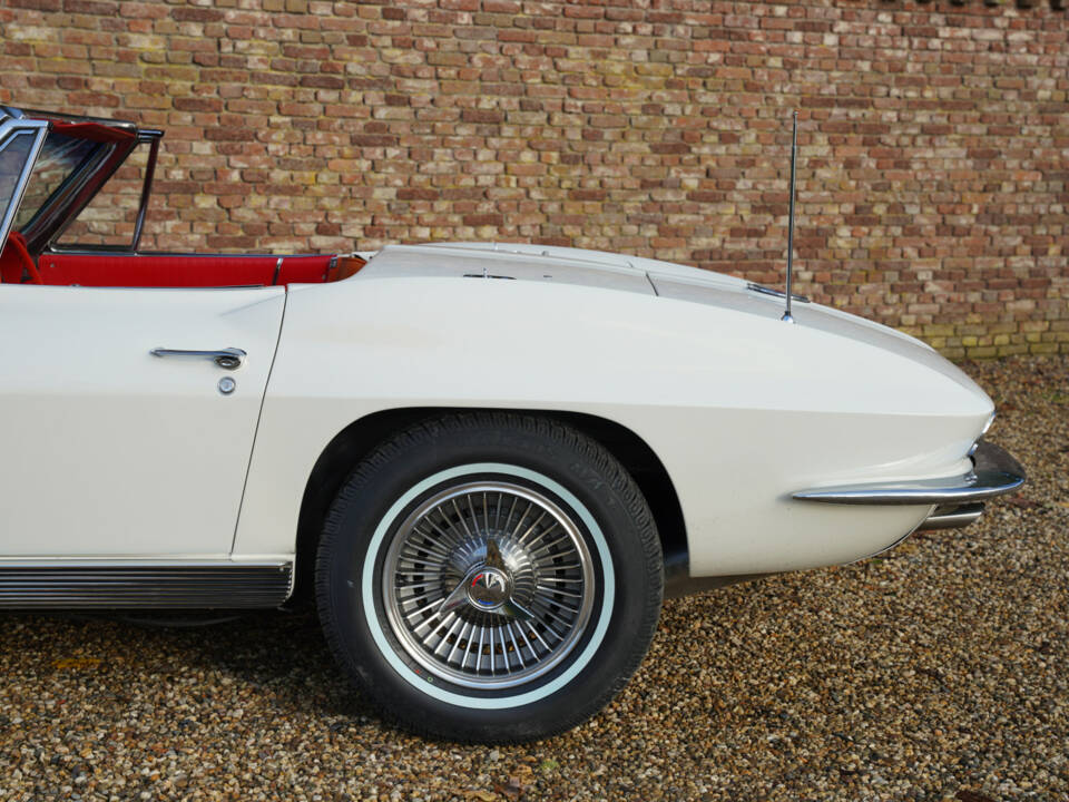 Image 40/50 of Chevrolet Corvette Sting Ray Convertible (1963)