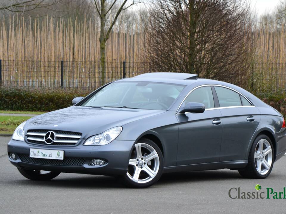 Bild 1/50 von Mercedes-Benz CLS 350 CGI (2008)