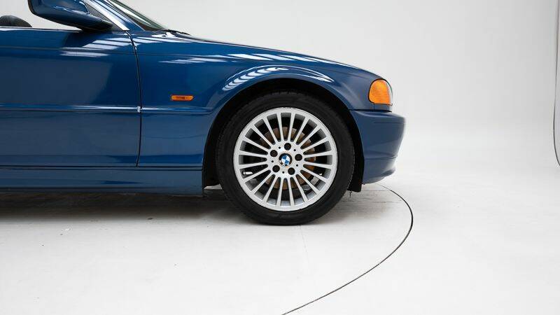 Bild 10/15 von BMW 325Ci (2001)