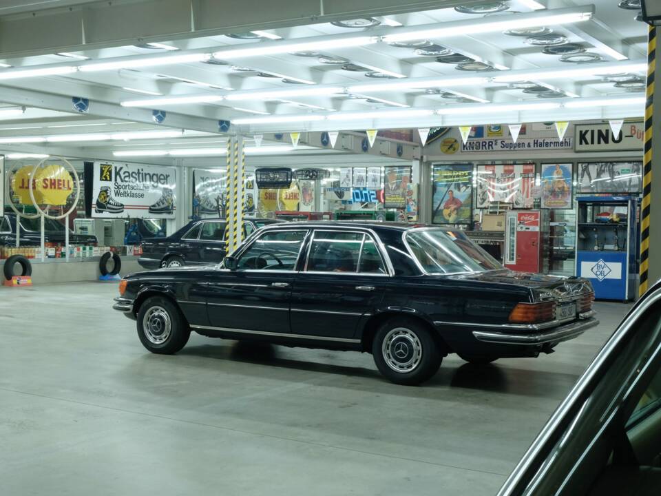 Image 6/50 de Mercedes-Benz 450 SE (1973)