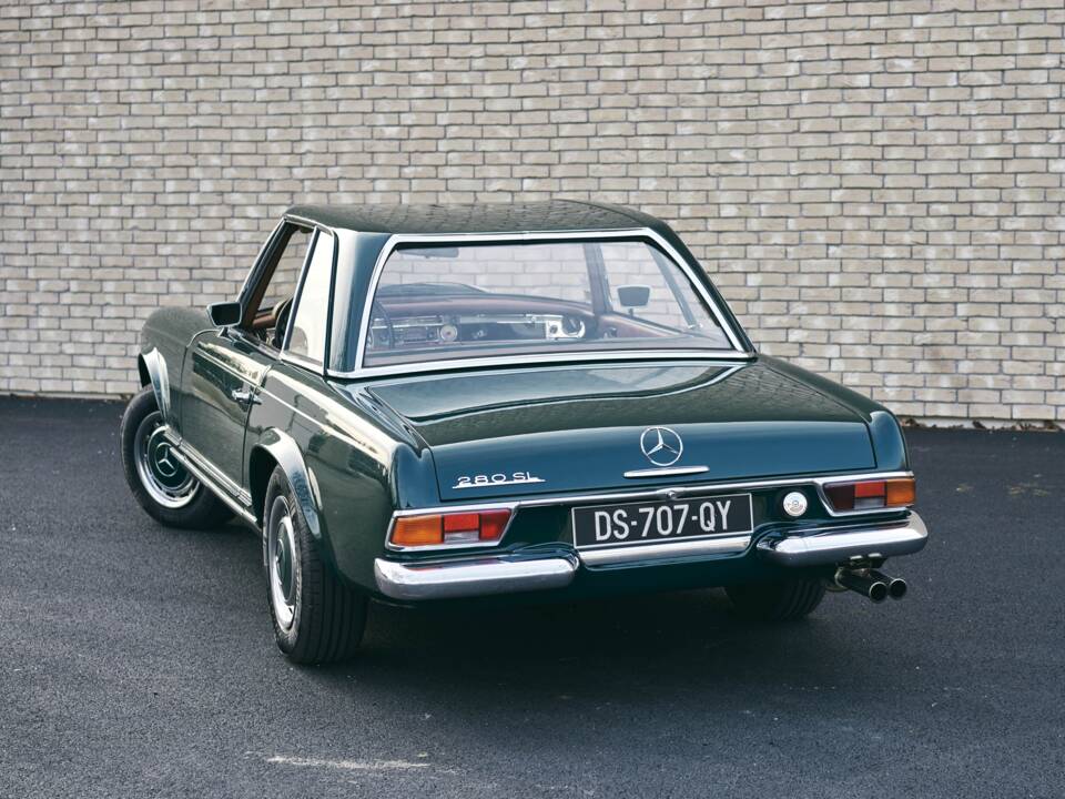 Image 7/53 of Mercedes-Benz 280 SL (1968)