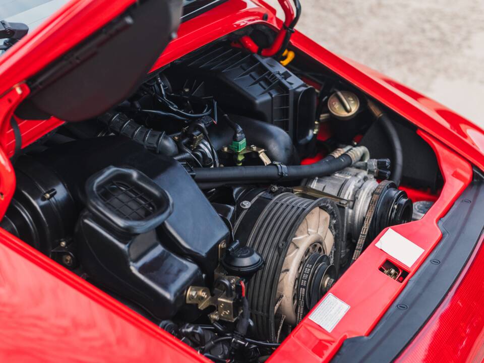 Imagen 32/37 de Porsche 911 Carrera (1995)