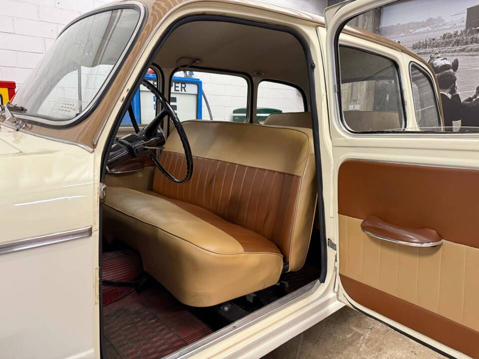 Image 6/13 of FIAT 1100-103 Familiare (1961)