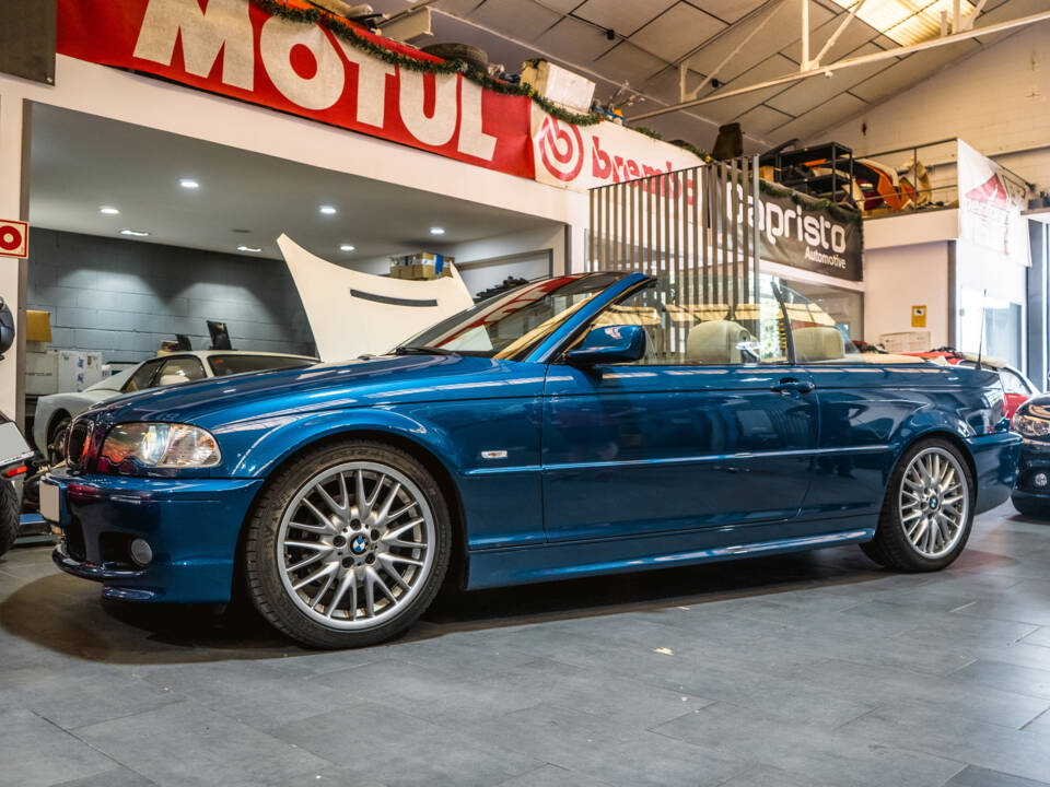 Imagen 37/37 de BMW 325Ci (2002)