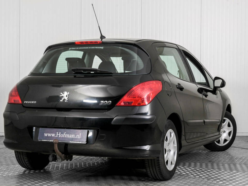Bild 42/48 von Peugeot 308 1.6 VTi 120 Break (2008)