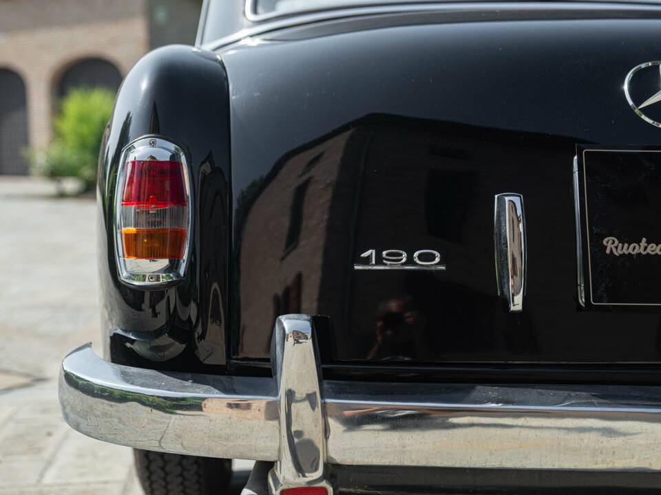 Image 19/50 of Mercedes-Benz 190 SL (1955)