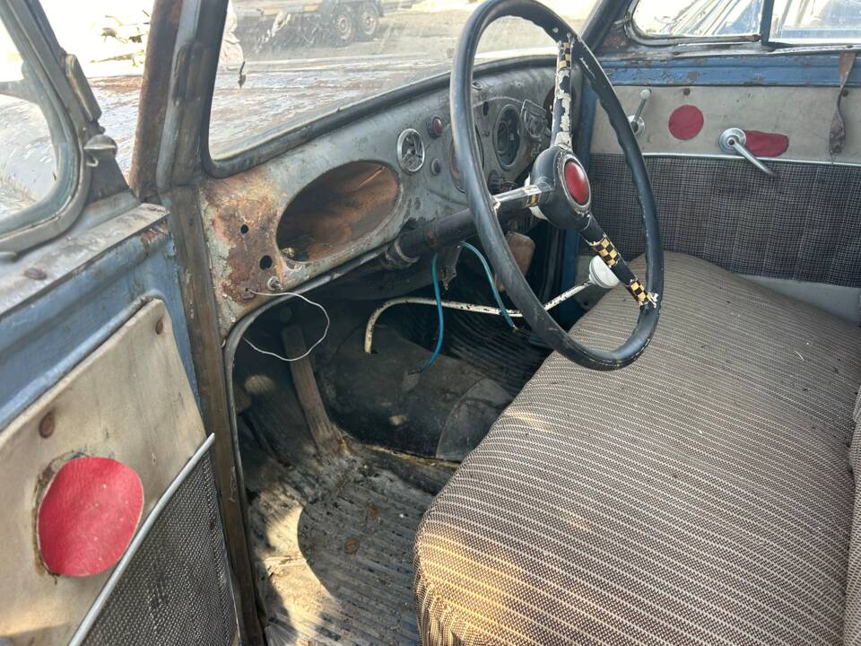 Image 14/50 of Opel Olympia 1,5 (1939)