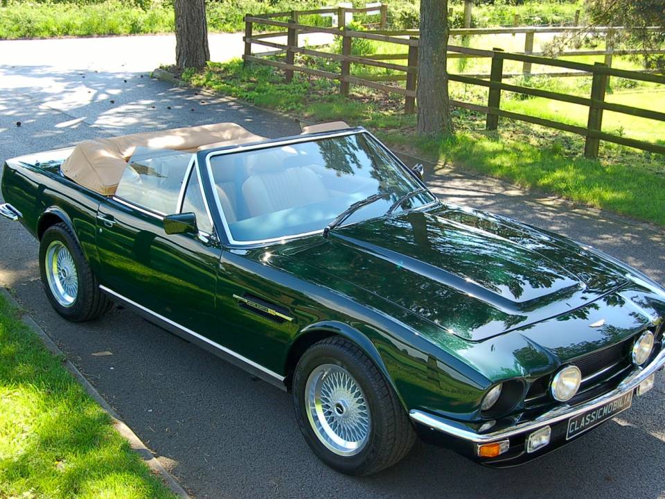 Bild 7/11 von Aston Martin V8 Volante (1982)