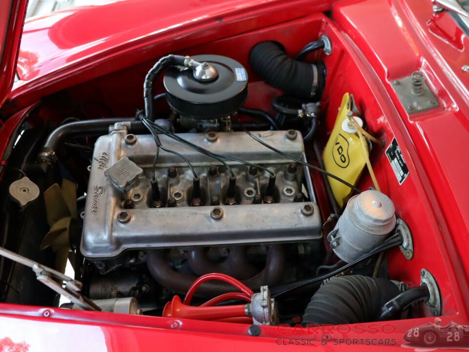 Imagen 4/42 de Alfa Romeo Giulietta Sprint 1300 (1965)