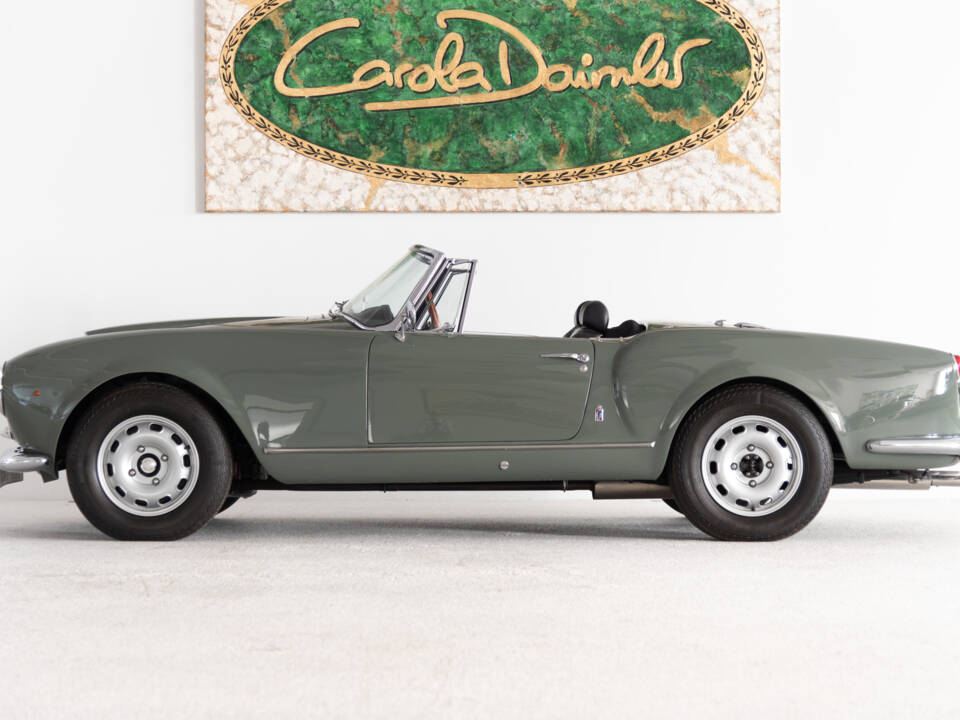 Image 5/38 of Lancia Aurelia B24 Convertible (1957)