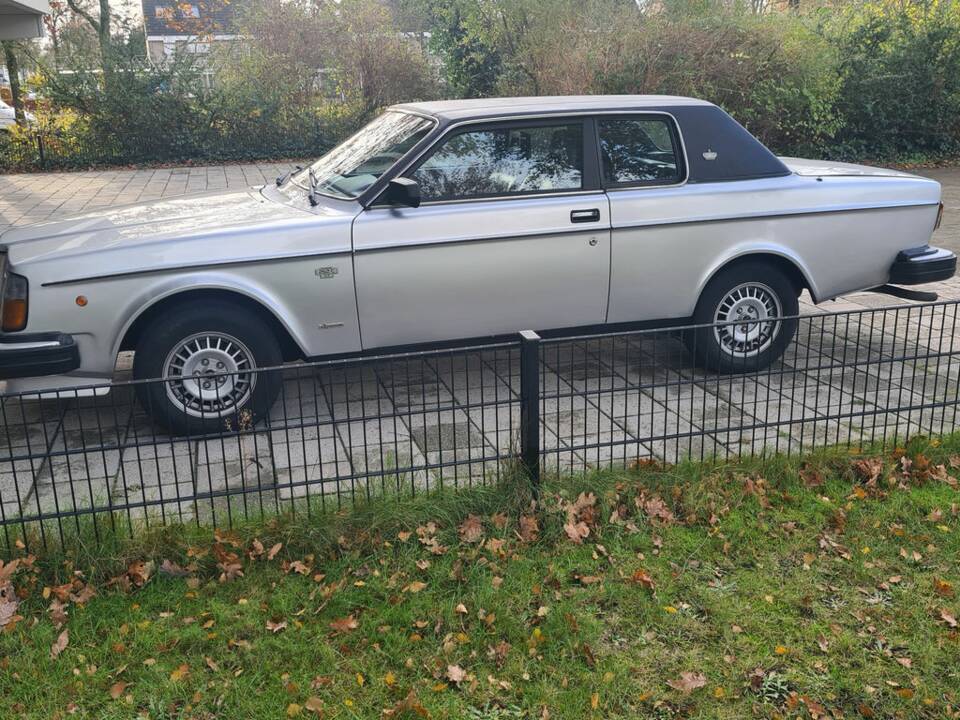 Immagine 6/8 di Volvo 262 C Bertone (1979)