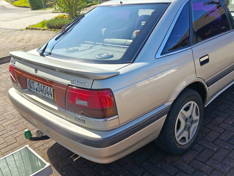 Image 1/5 of Mazda 626 (1988)