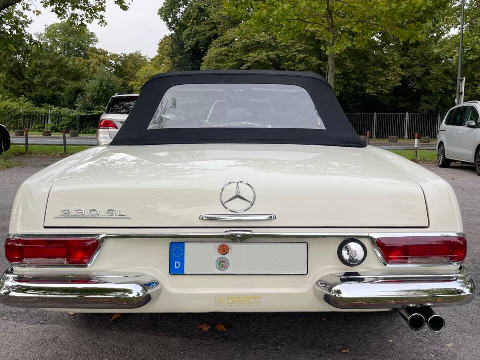 Imagen 14/30 de Mercedes-Benz 230 SL (1966)