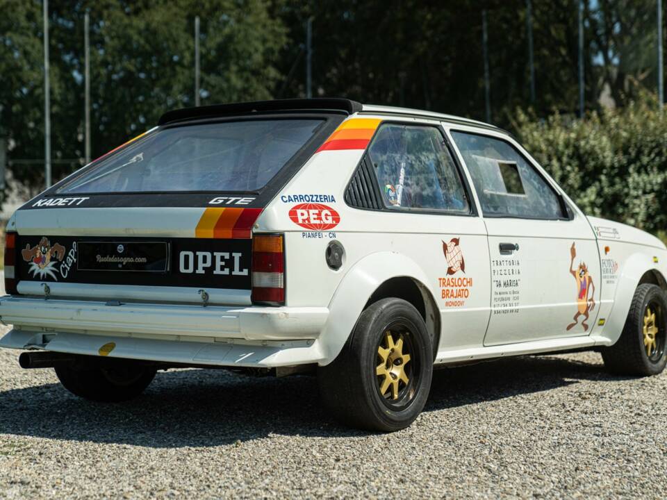 Image 6/50 of Opel Kadett 1,8 GT/E (1984)