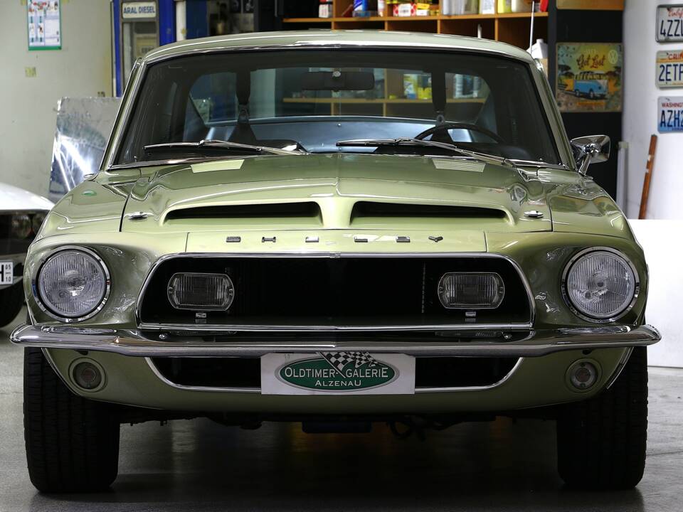 Image 2/14 de Ford Shelby GT 500-KR (1968)