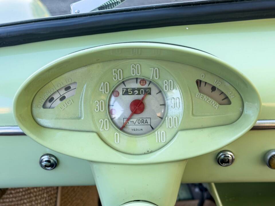 Bild 15/23 von Autobianchi Bianchina Convertible (1968)