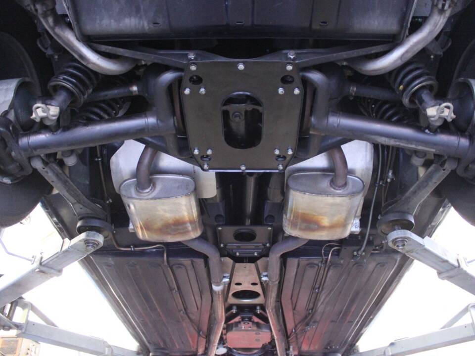 Bild 22/27 von Daimler Double Six Avon-Stevens (1978)