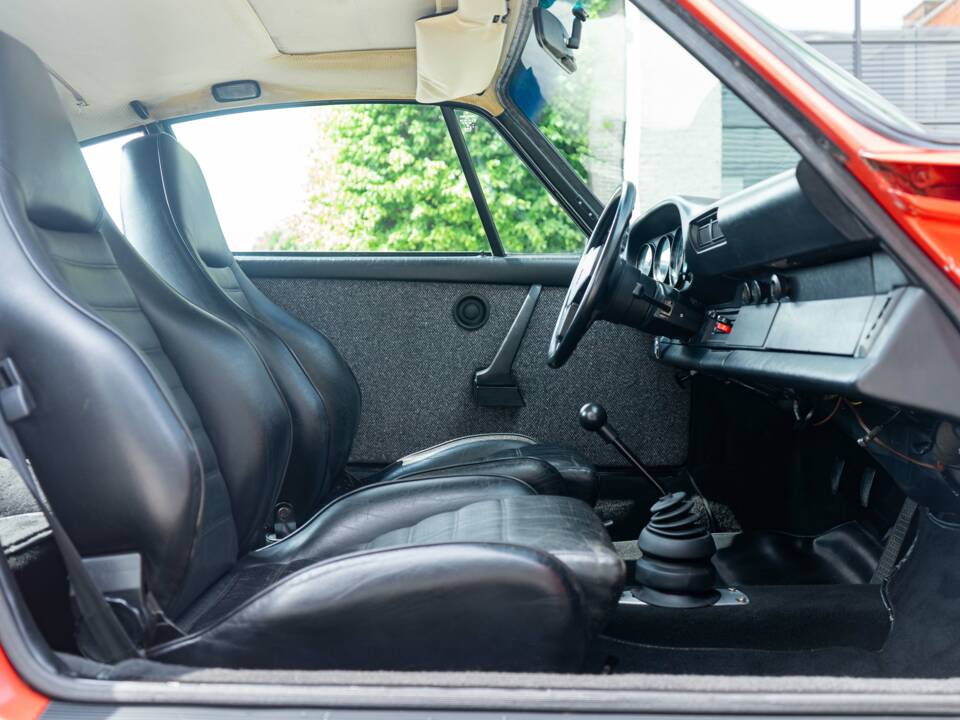 Imagen 32/41 de Porsche 911 SC 3.0 (1982)