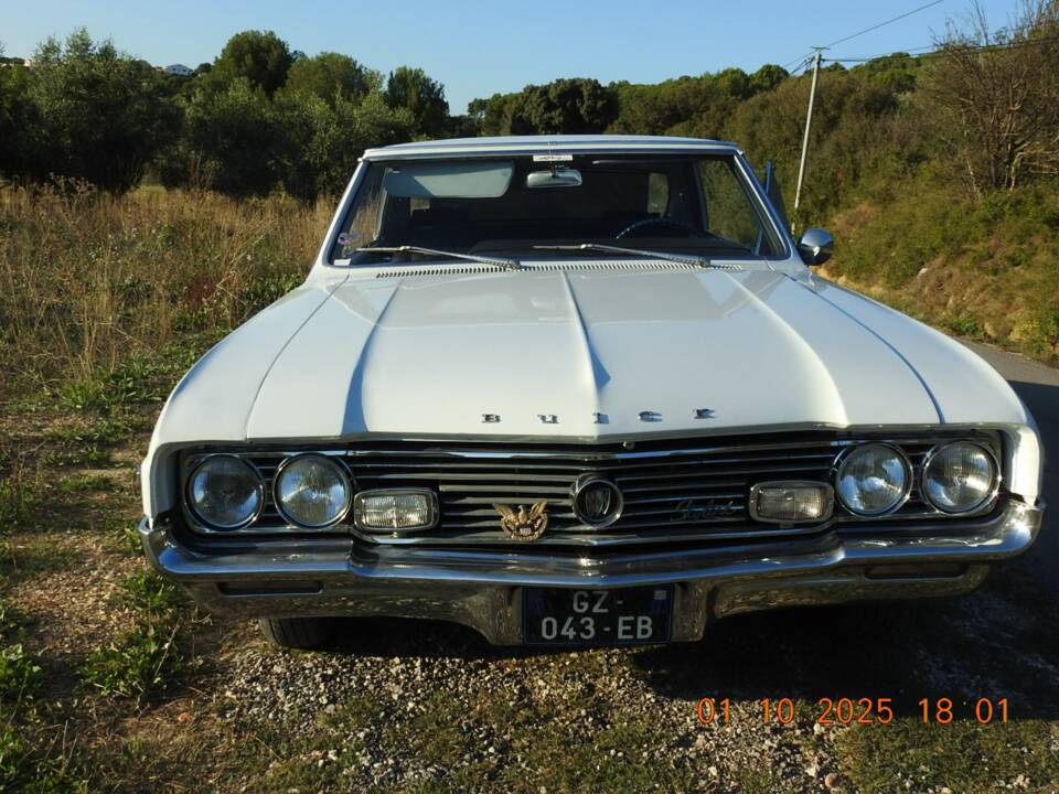 Image 26/47 of Buick Skylark Coupe (1964)