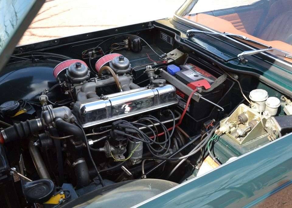 Image 15/20 of Triumph TR 4A (1965)