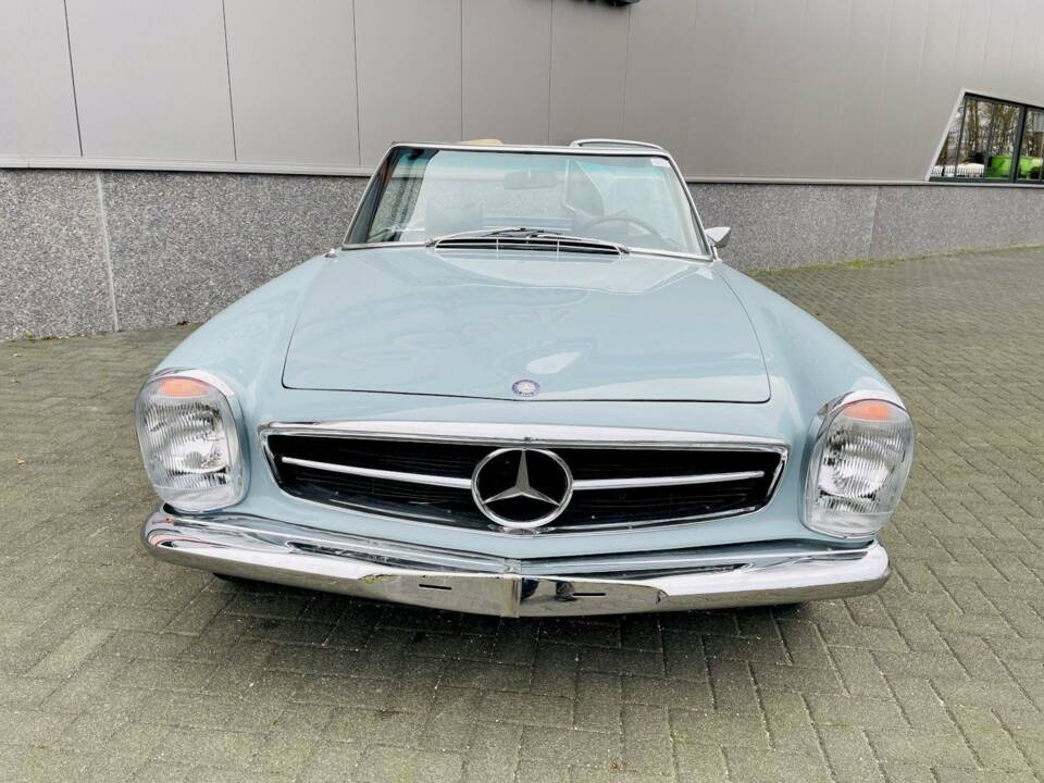 Image 5/36 of Mercedes-Benz 280 SL (1969)