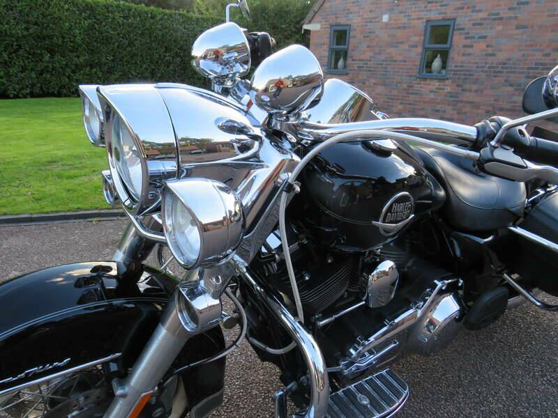 Image 7/43 of Harley-Davidson FLHR Road King (2009)