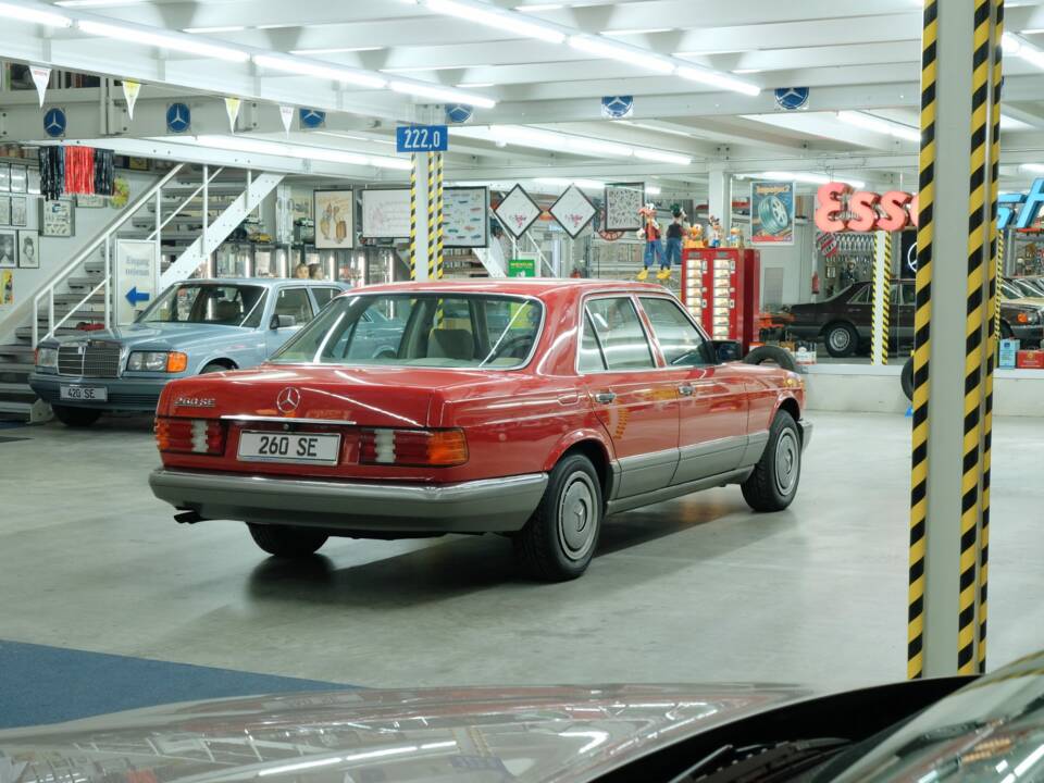 Bild 47/50 von Mercedes-Benz 260 SE (1986)