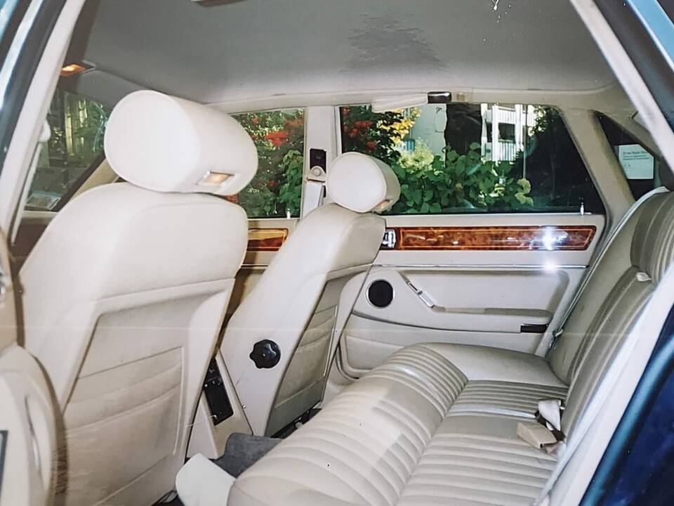 Bild 9/16 von Jaguar XJ 40 4.0 (1992)