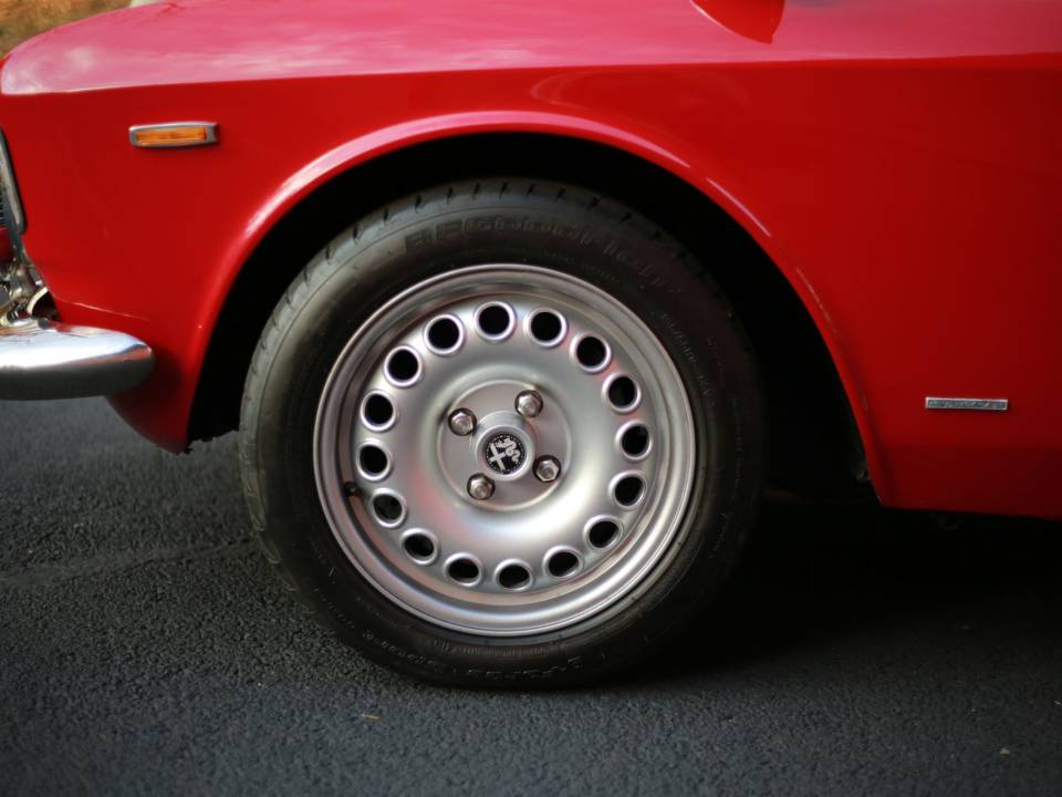 Image 16/30 de Alfa Romeo Giulia 1600 Sprint GT (1964)