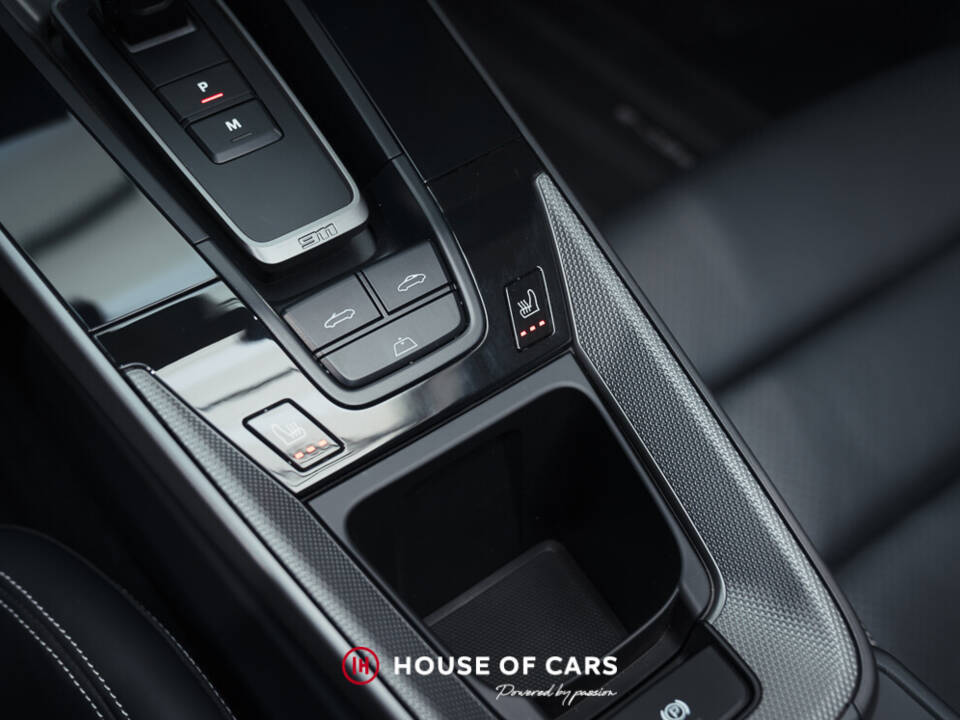 Immagine 21/23 di Porsche 911 Carrera (2019)