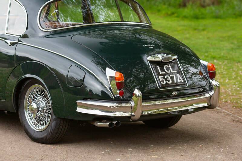 Image 9/10 of Jaguar Mk II 3.8 (1963)