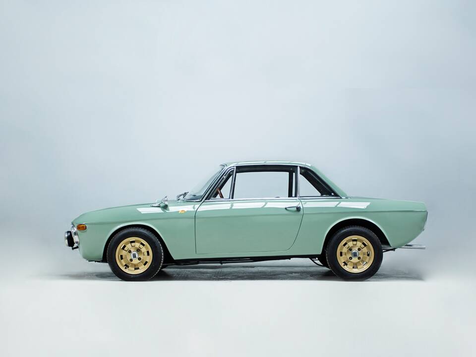 Bild 8/28 von Lancia Fulvia Coupe Rallye (1967)