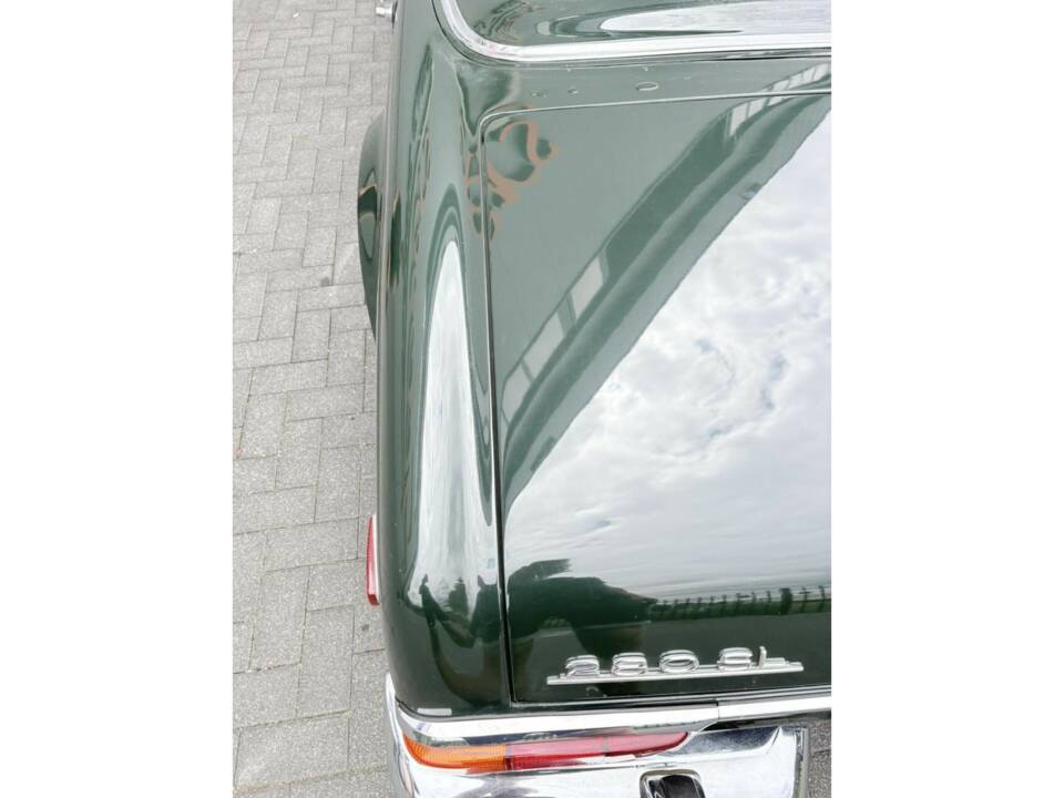 Image 42/50 de Mercedes-Benz 280 SL (1970)
