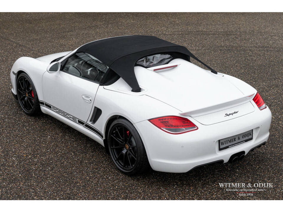 Image 12/40 of Porsche Boxster Spyder (2010)