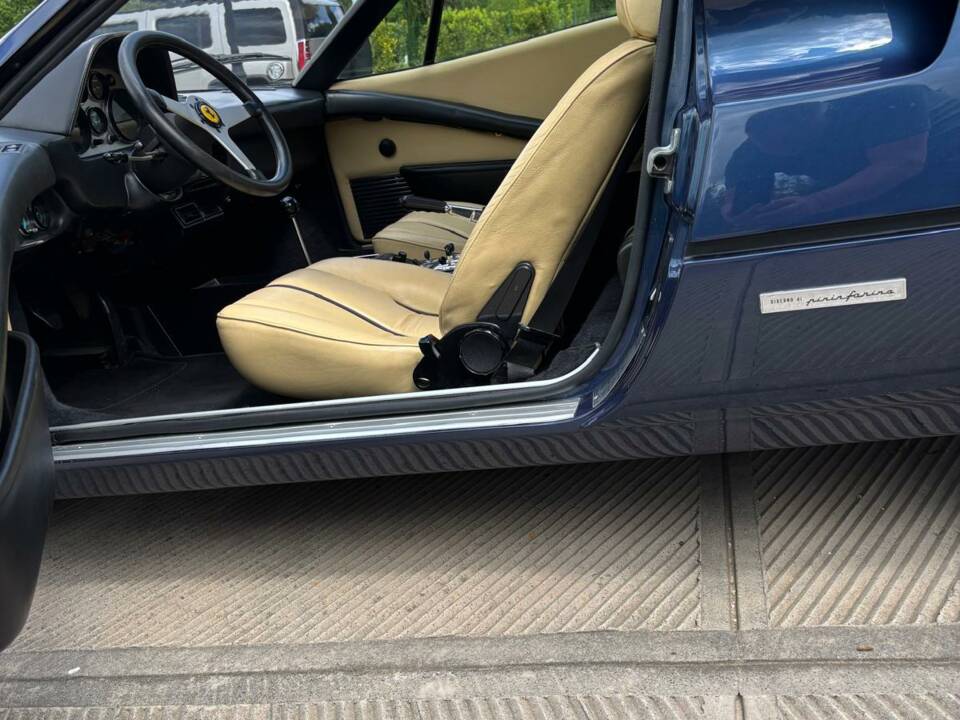 Image 17/20 of Ferrari 308 GTB (1980)