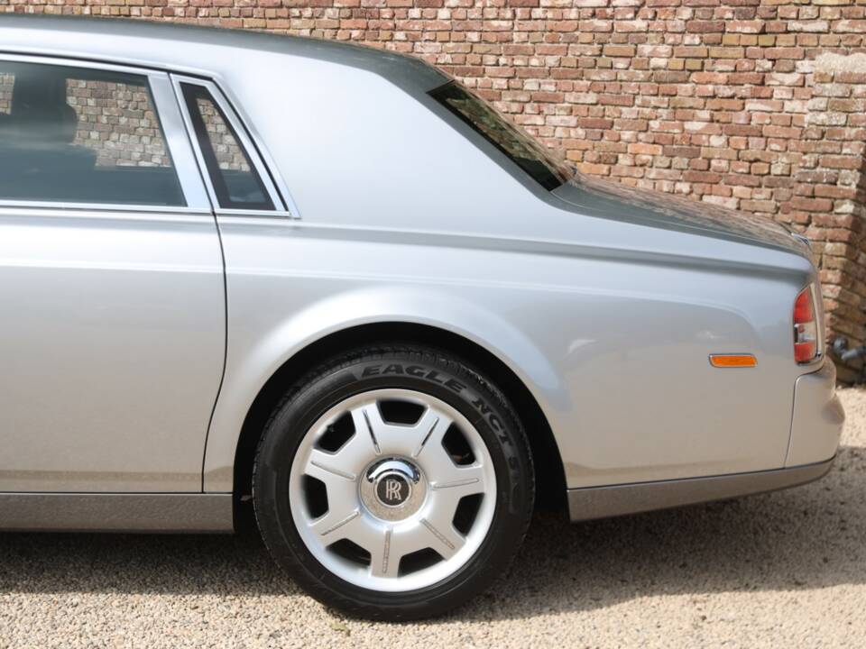 Bild 22/50 von Rolls-Royce Phantom VII (2004)