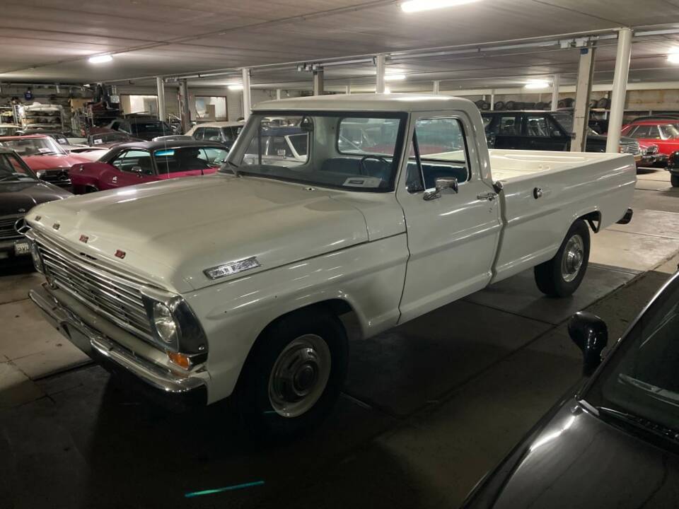 Image 45/50 of Ford F-250 (1967)