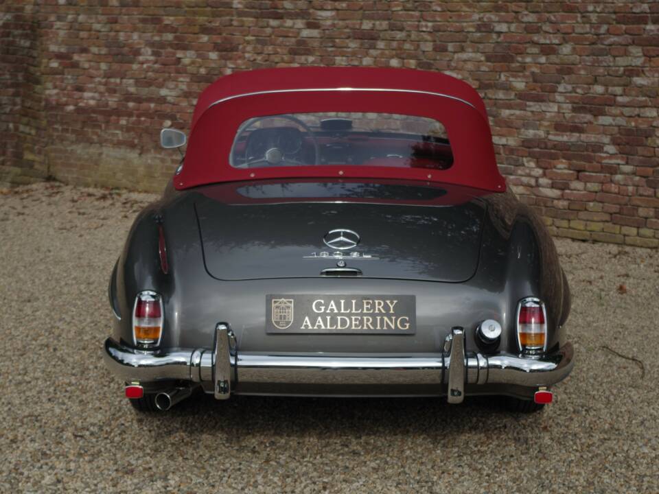 Image 6/50 of Mercedes-Benz 190 SL (1959)