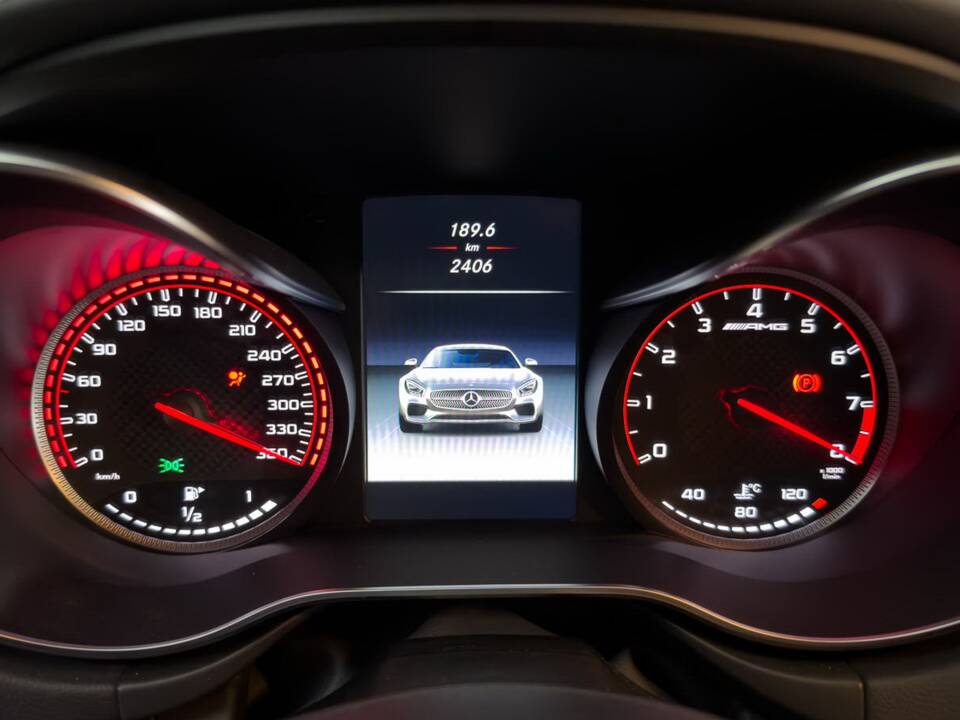 Image 20/29 of Mercedes-AMG GT-S (2015)