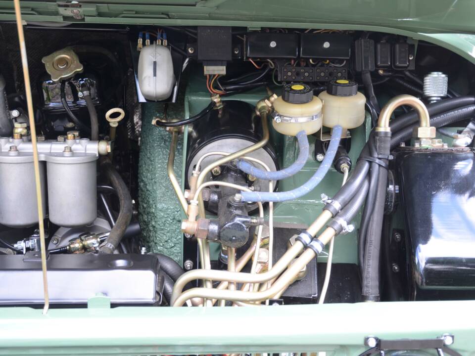 Image 27/71 of Mercedes-Benz Unimog U52 (1983)