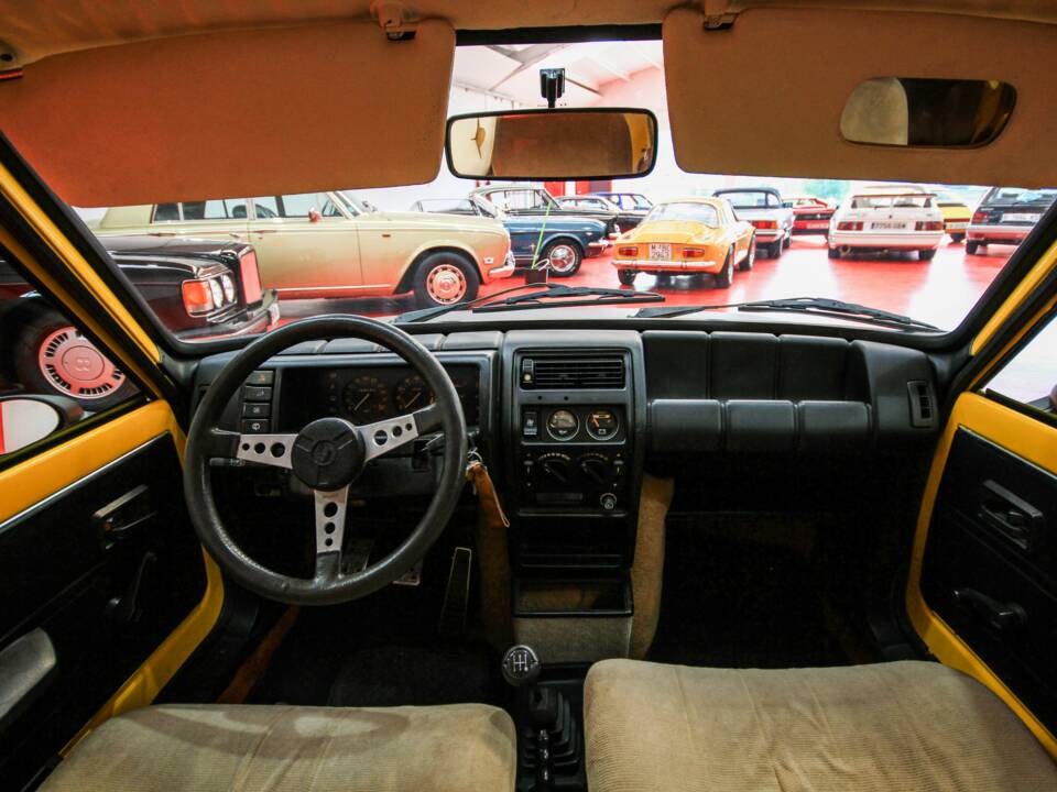 Afbeelding 13/16 van Renault R 5 Alpine Turbo (1981)