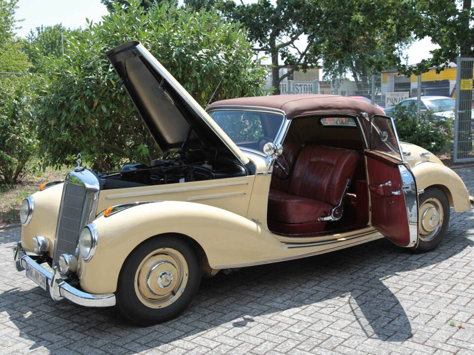 Image 9/22 of Mercedes-Benz 220 Cabriolet A (1954)