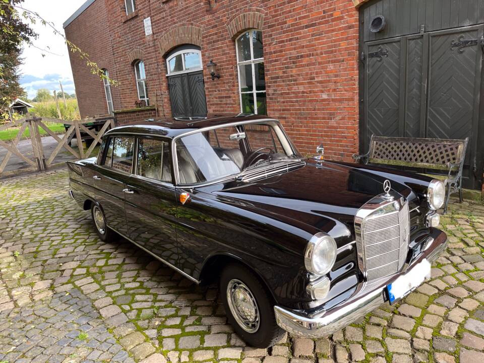 Image 14/24 of Mercedes-Benz 190 Dc (1961)