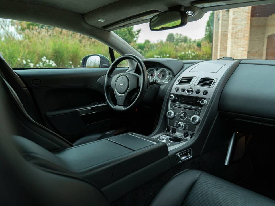 Bild 25/50 von Aston Martin Rapide (2010)
