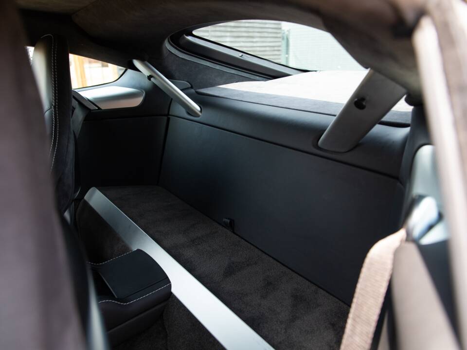 Bild 77/84 von Aston Martin V12 Vantage (2010)