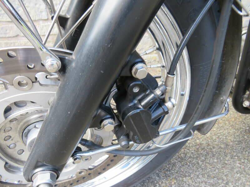 Image 31/39 of Triumph Bonneville T100 (2005)