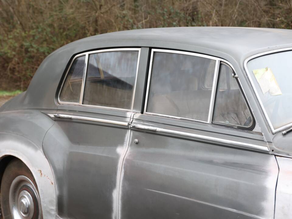 Image 32/50 of Bentley S 1 (1956)