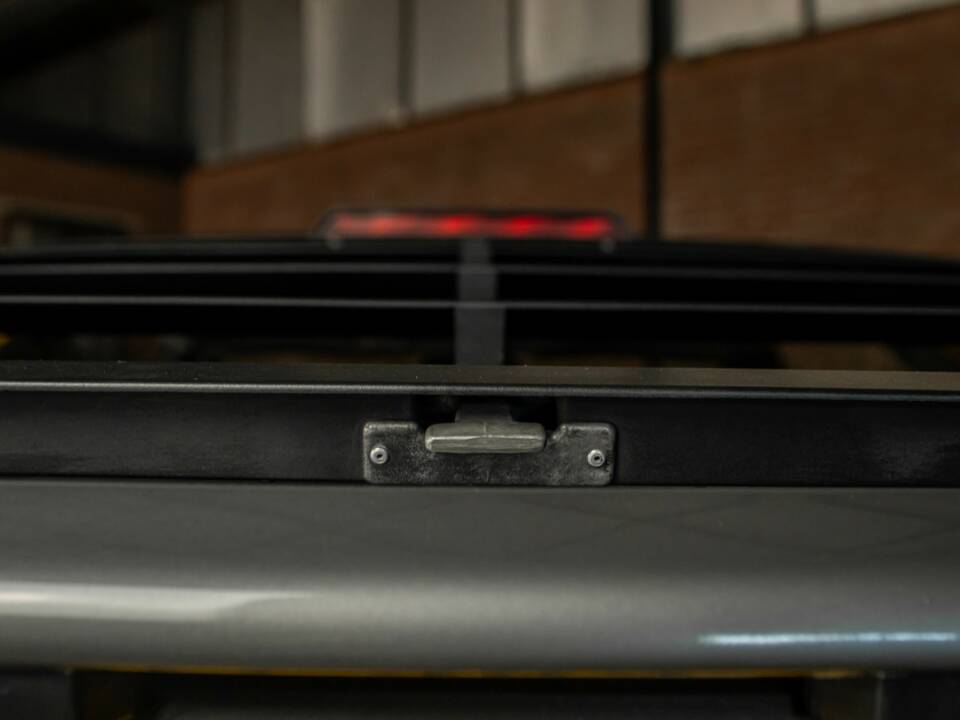 Image 26/66 of DeLorean DMC-12 (1981)