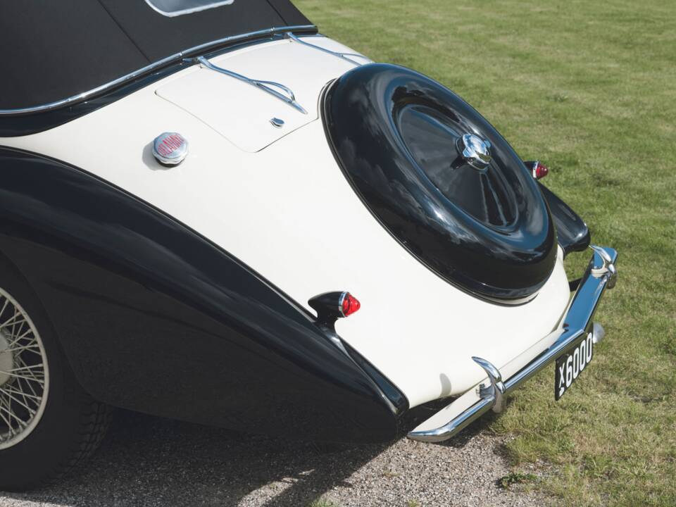 Image 19/36 de Delahaye 135 MS Figoni &amp; Falaschi (1938)